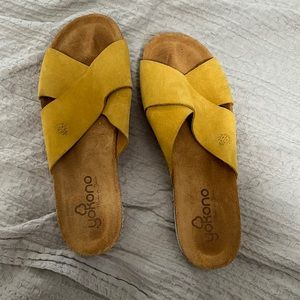 Yokono sandals